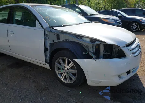 2007 Toyota Avalon Limited z USA, uszkodzony, nr VIN 4T1BK36B47U244908